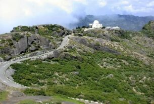 Magnificent Mount Abu: Tourist's Dream