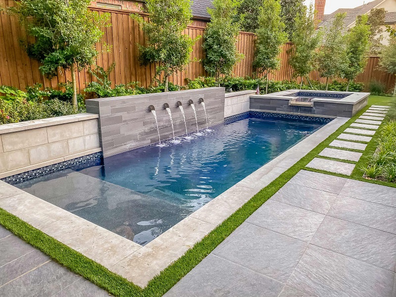 Stunning Pool Designs That Perfectly Complement Modern Landscapes