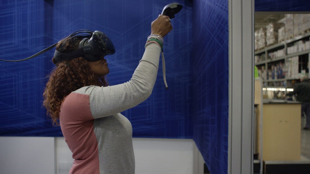 Next-Generation-VR-Experience-in-Dubai-at-Loco-Bear